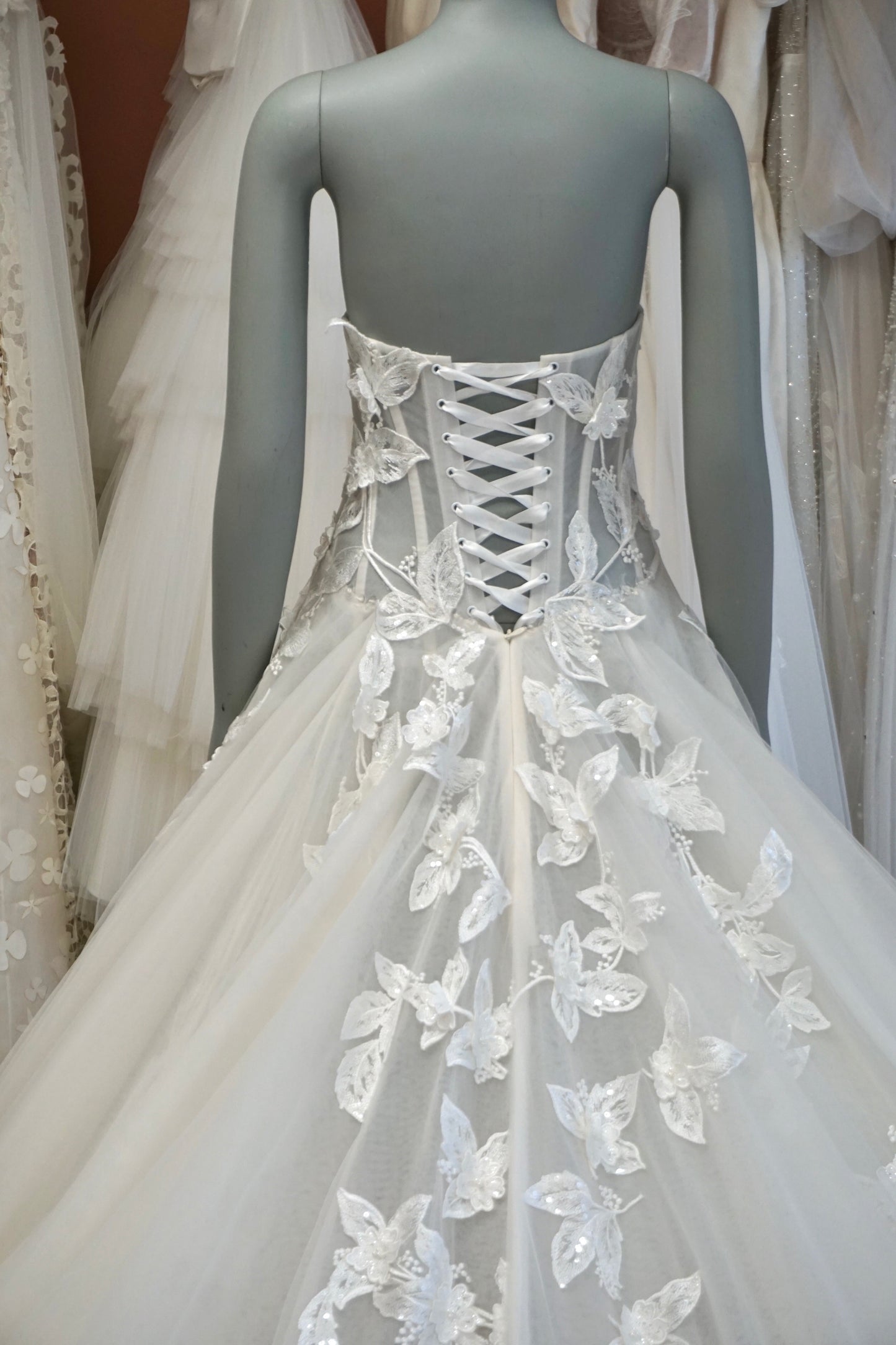 Galia Lahav - Utopia
