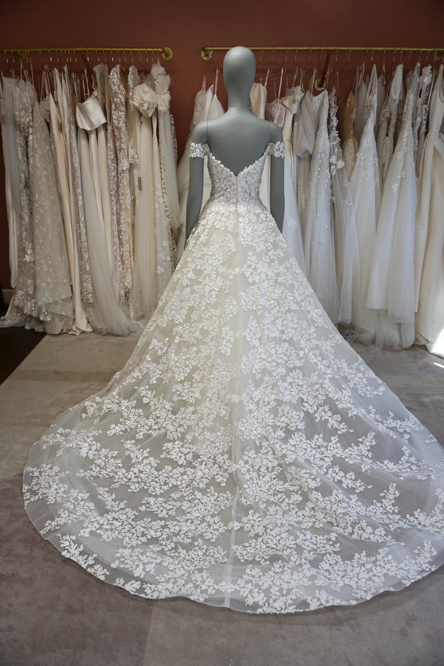Lazaro - Vienna