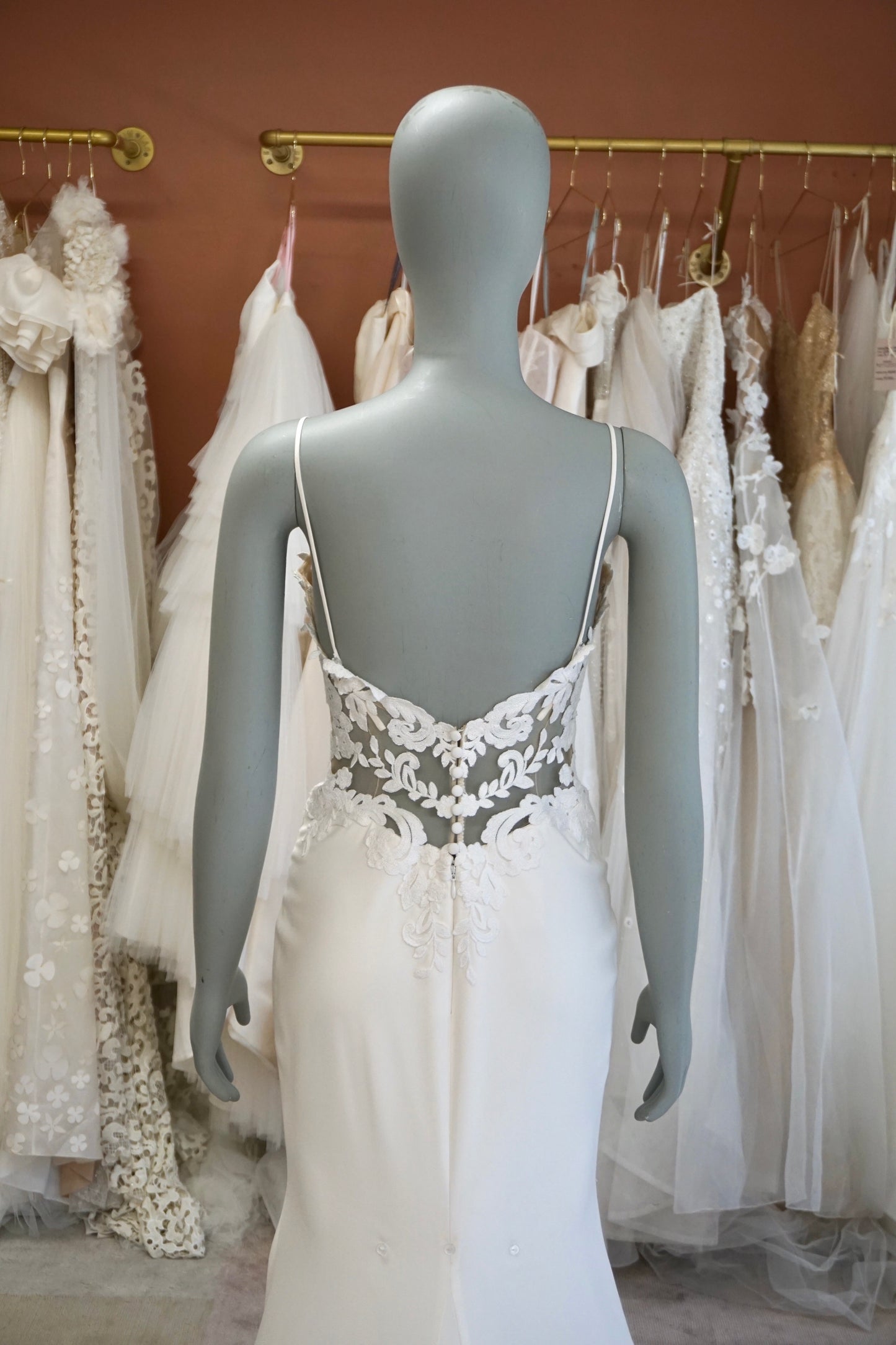 Badgley Mischka - Blake