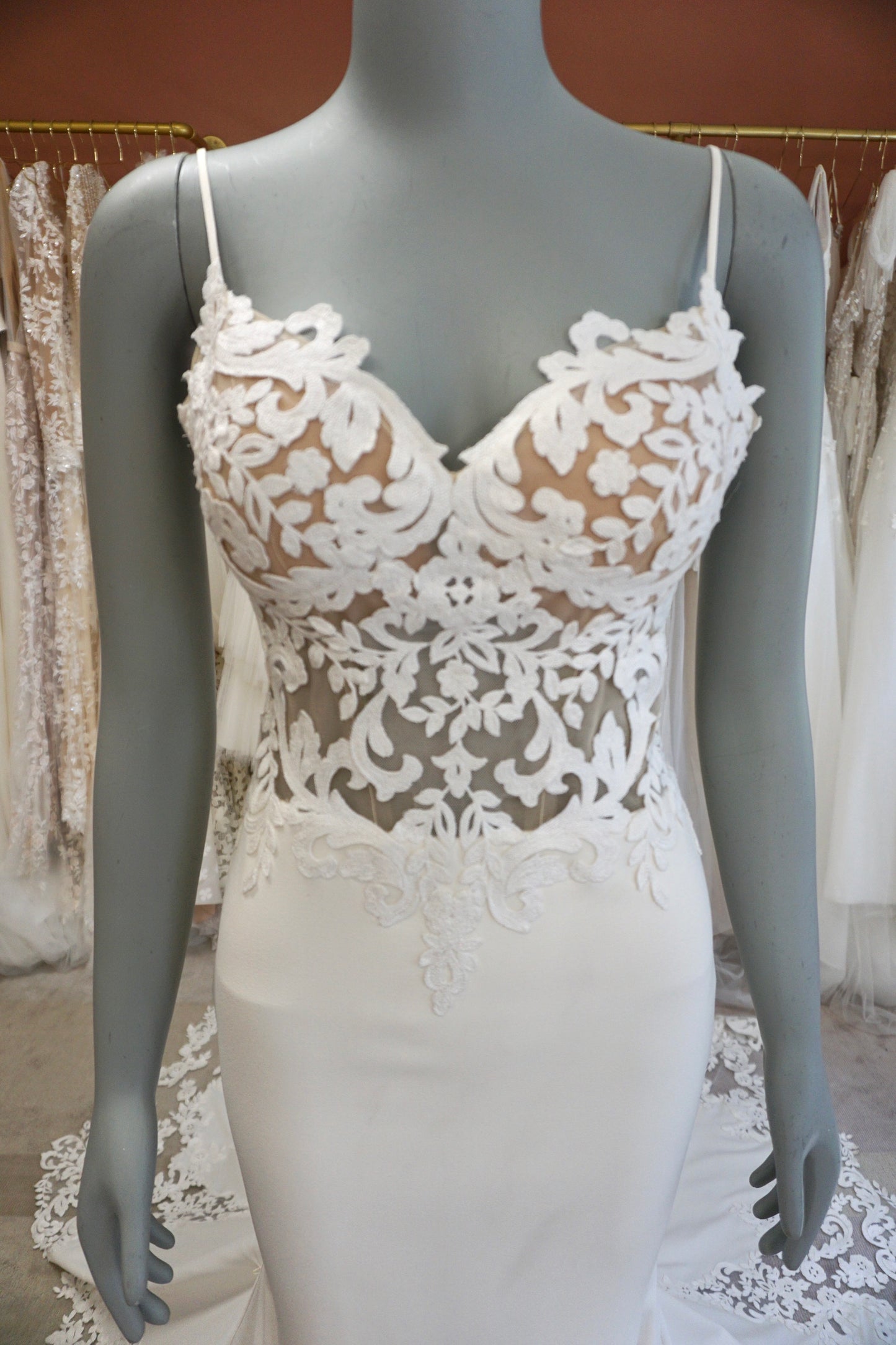 Badgley Mischka - Blake