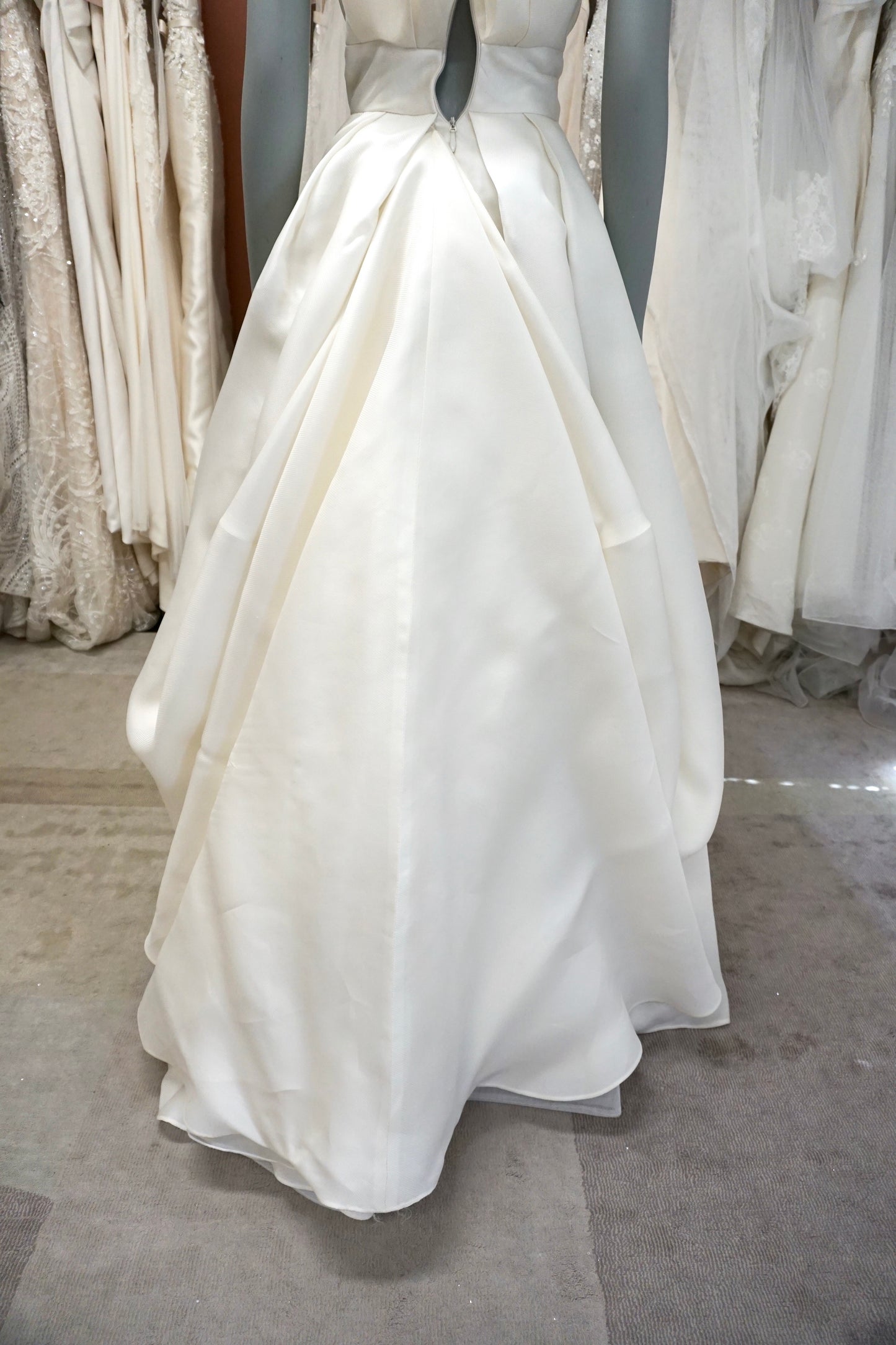 Monique Lhuillier - Dahlia