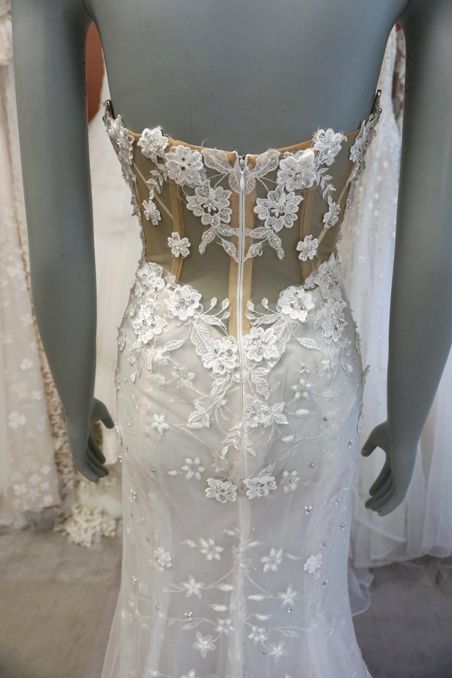 Eve of Milady - 4406