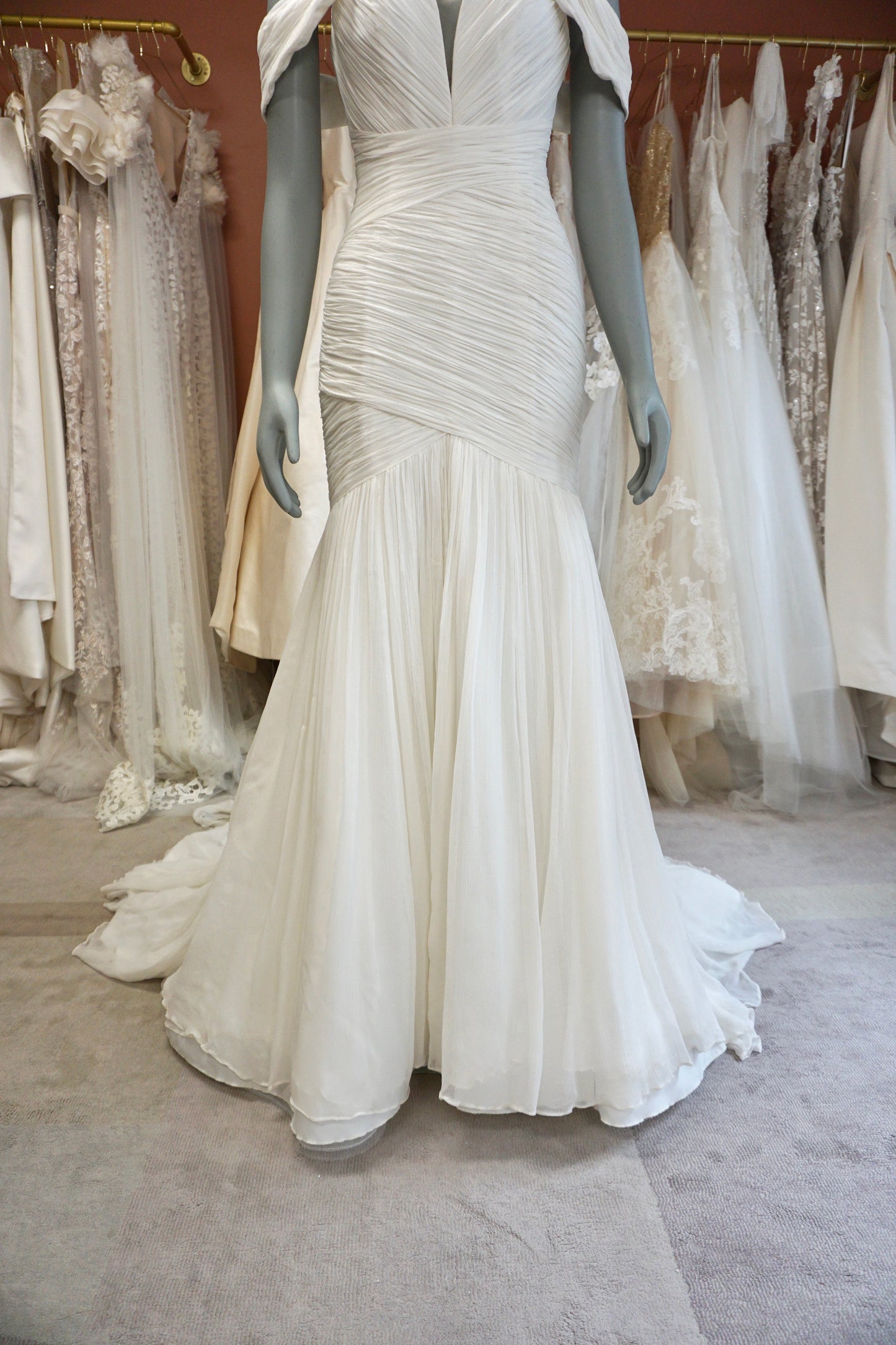 Anne Barge - AB 990