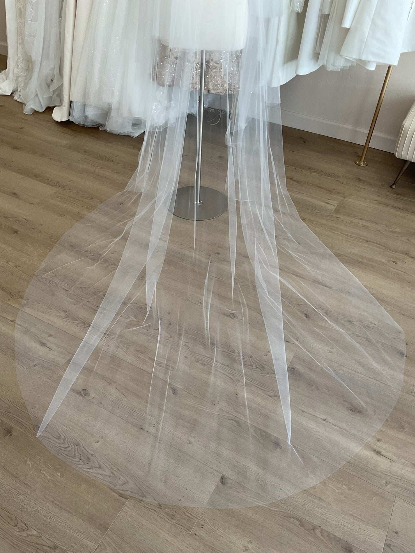 Monique Lhuillier - Two Tier Tulle Cathedral veil