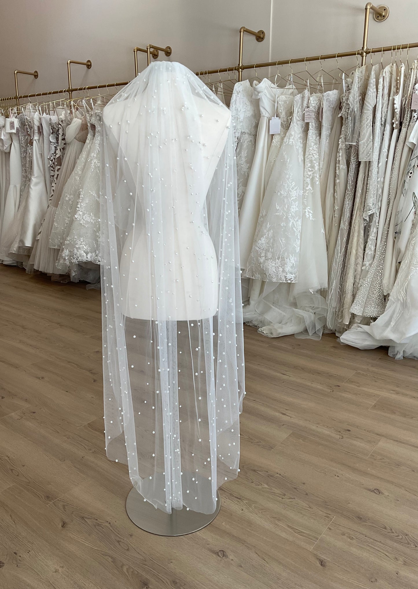 Scattered Pearl Waltz Length Veil