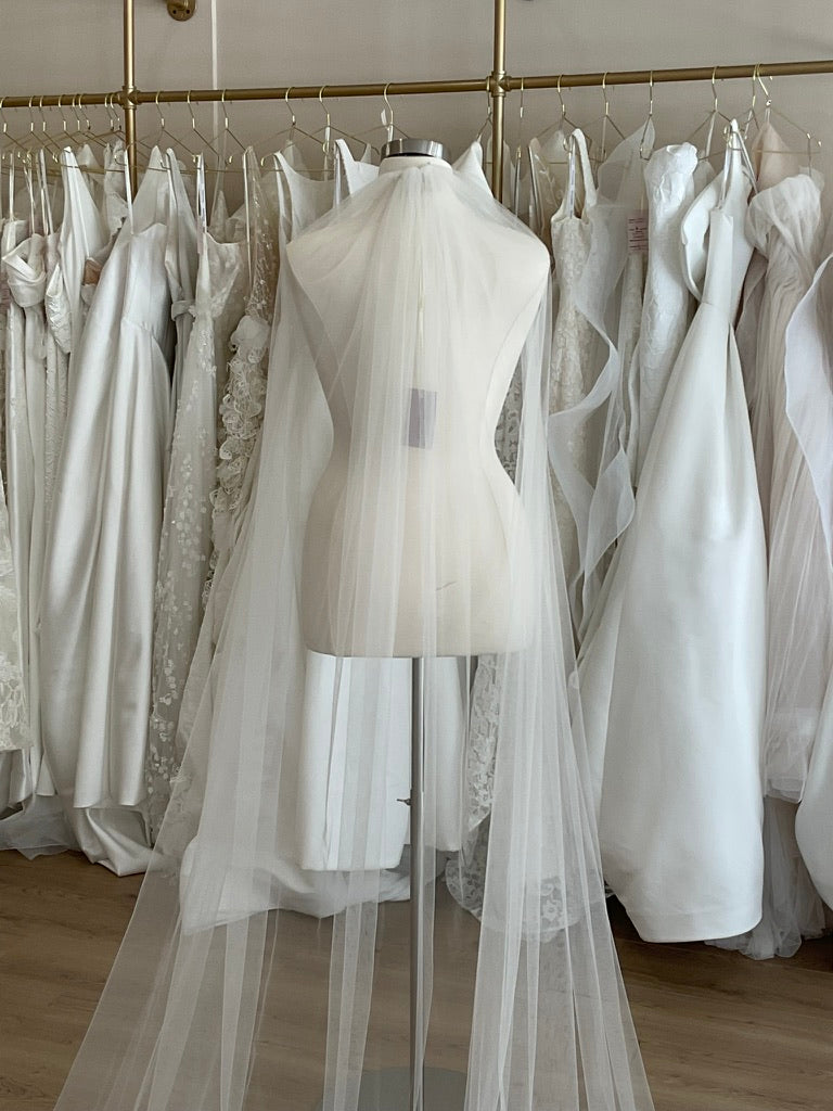 Custom Veil
