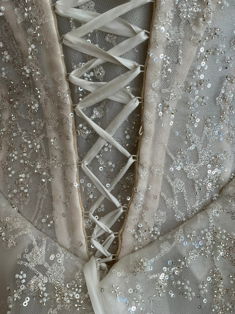 Kim Kassas - Elizabeth (8)