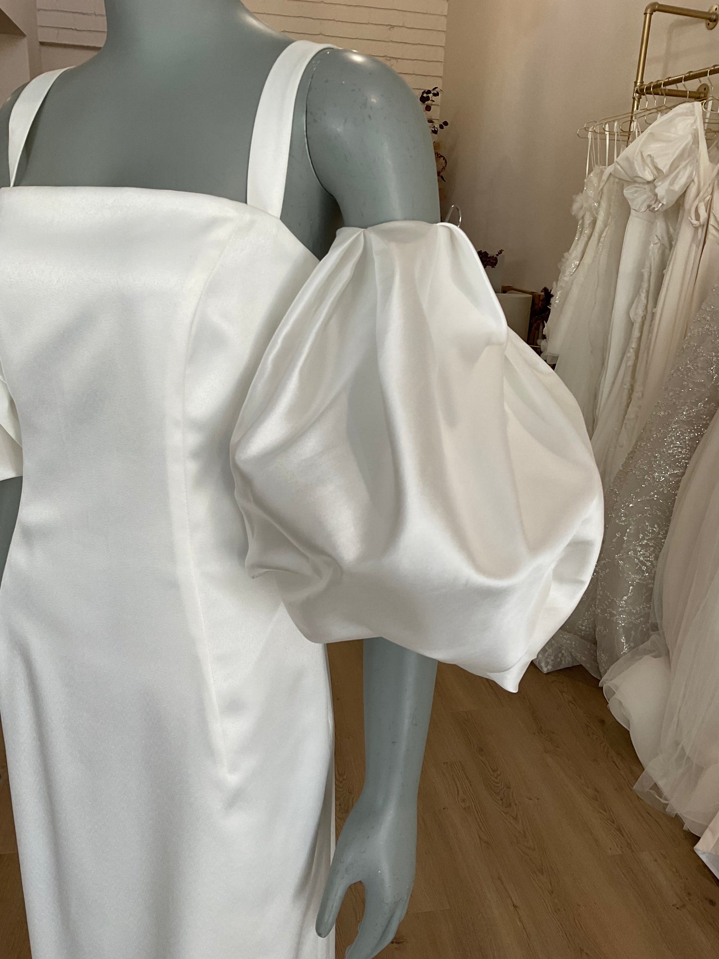 Sarah Seven - Lo Sleeves (M)