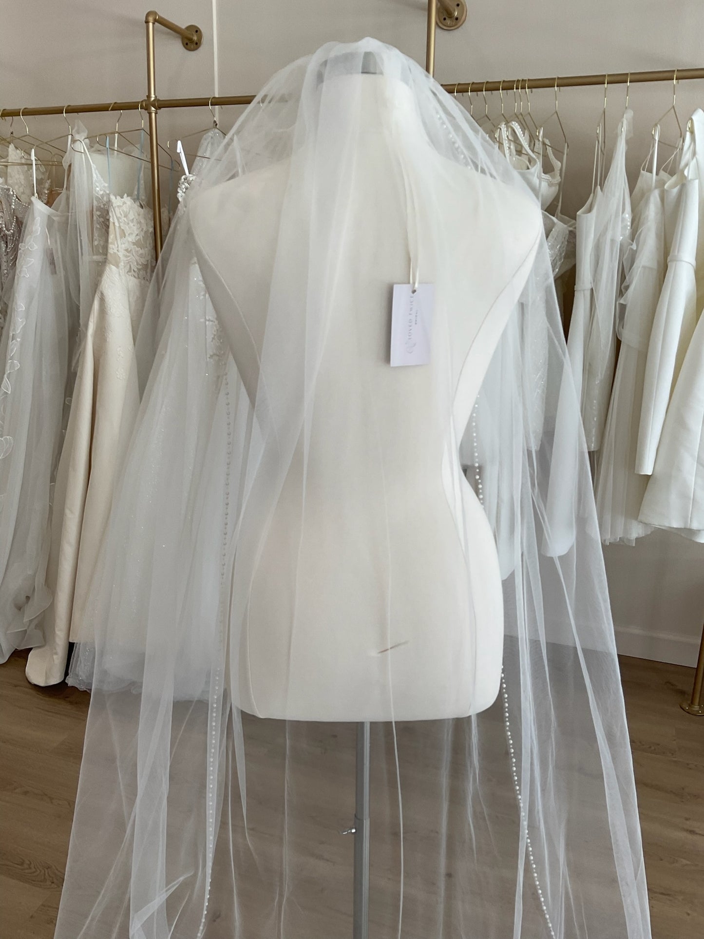 Vero Weddings - Pearl Lined Cathedral Veil