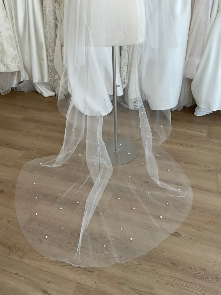 Jesus Peiro - Perla Veil
