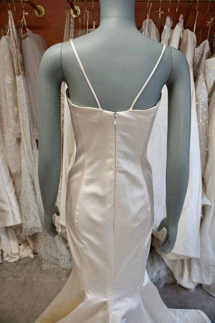Lucy DeCastenou - Silk Satin Fit & Flare