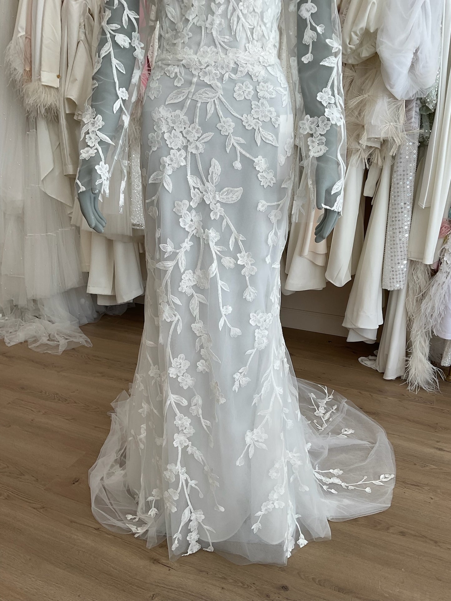 Blue Willow by Anne Barge - Millie w/ Overskirt (14)