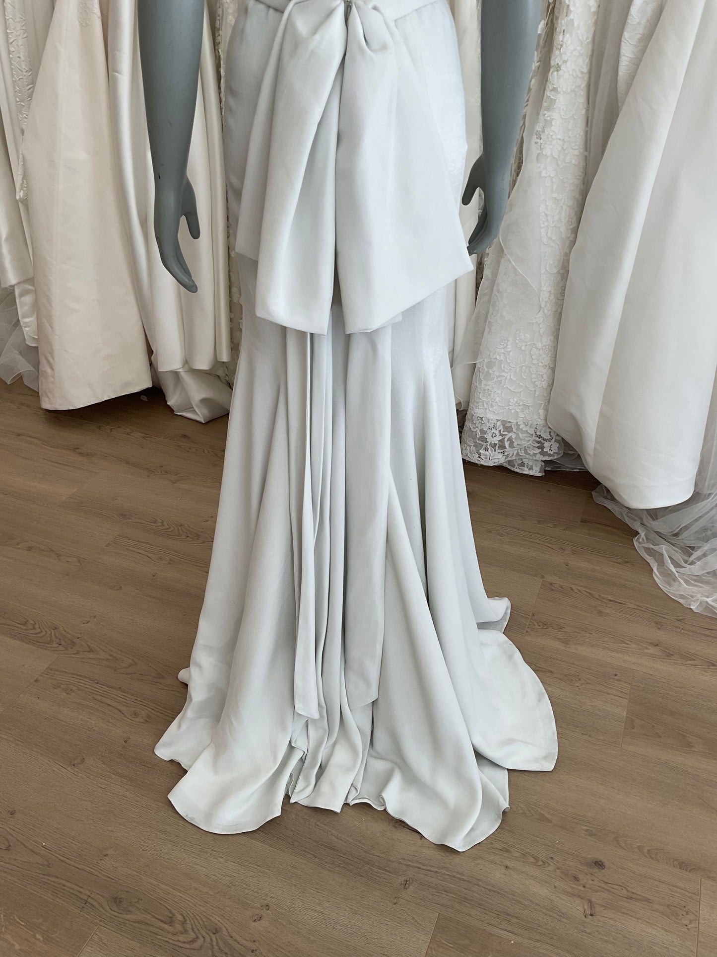 Savin London - Bow (4)