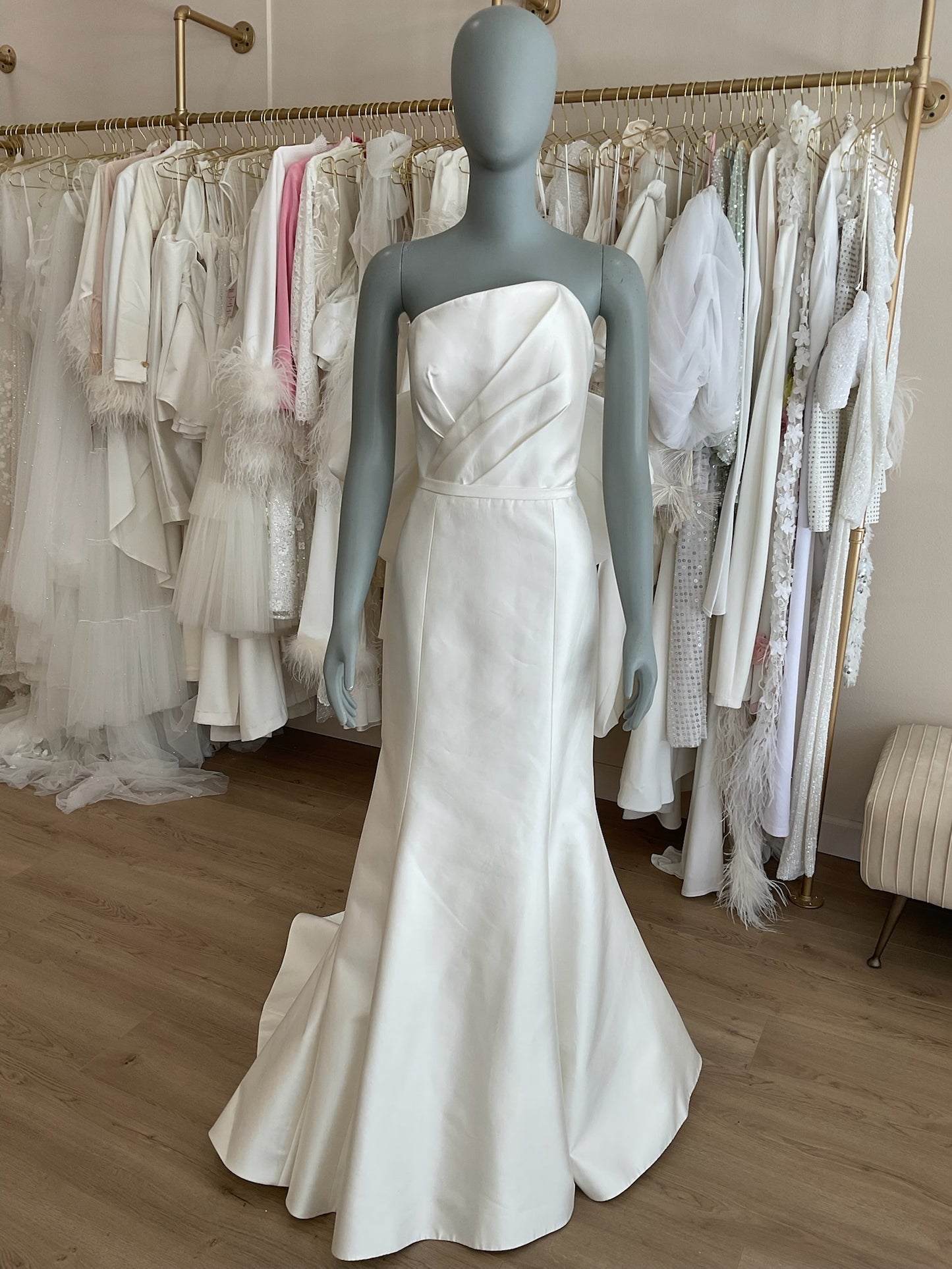 Legends by Romona Keveza L2372 w/ bow and belt (12)