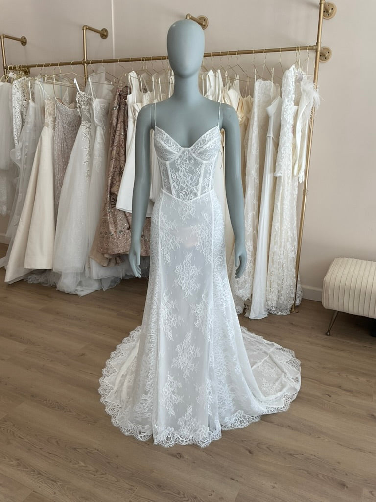Flora Bridal - Stephania (4)