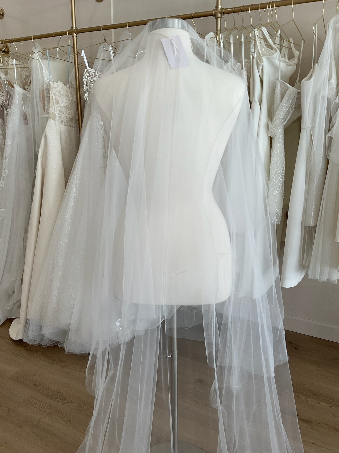 Monique Lhuillier - Two Tier Tulle Cathedral veil