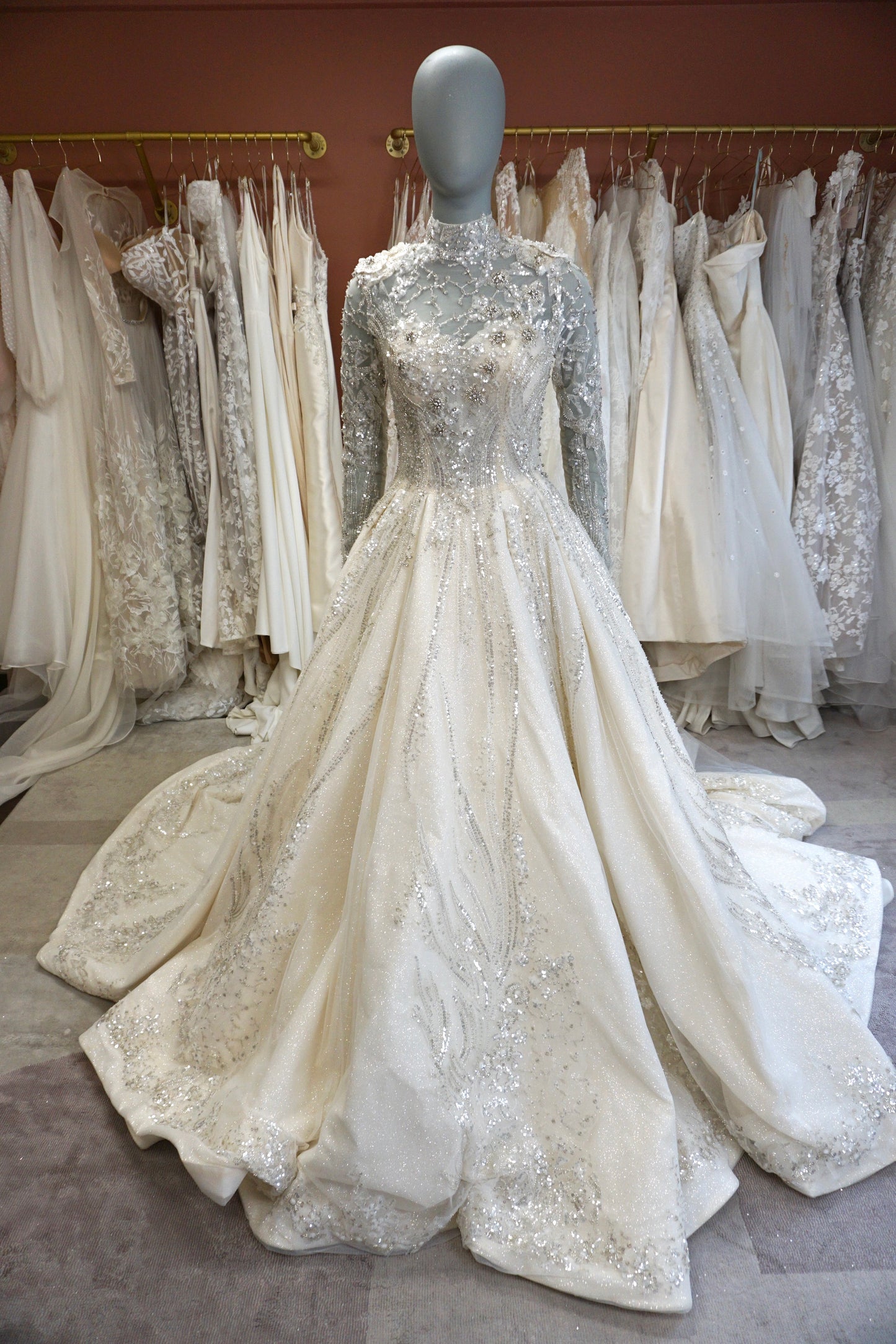 Mila'si - Champagne/Silver Ballgown