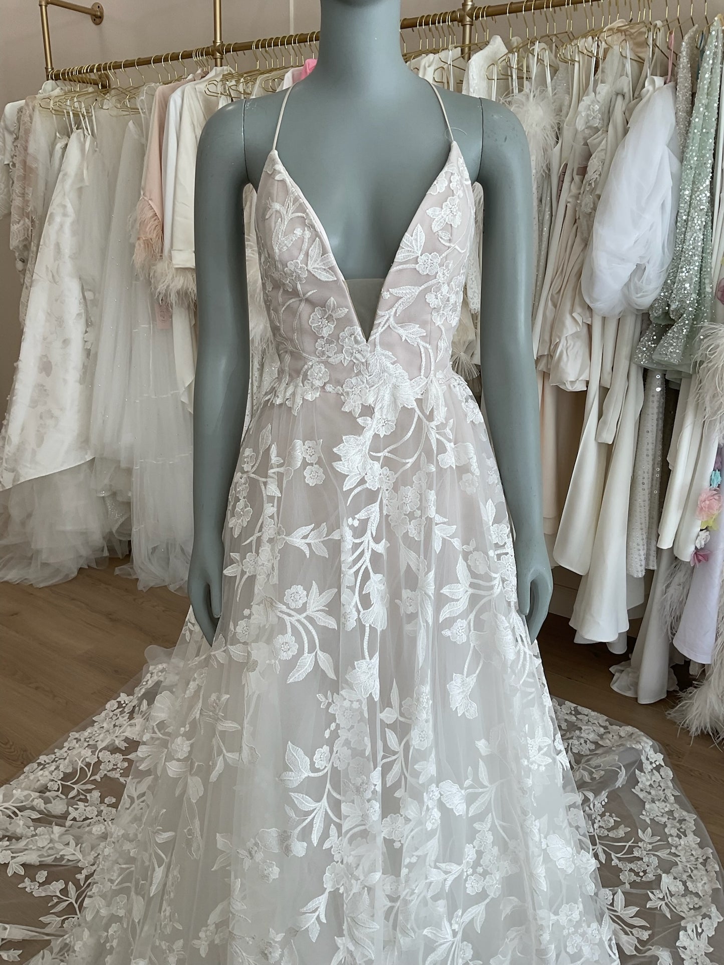 Blush by Hayley Paige - Fleur Di Lis (10)