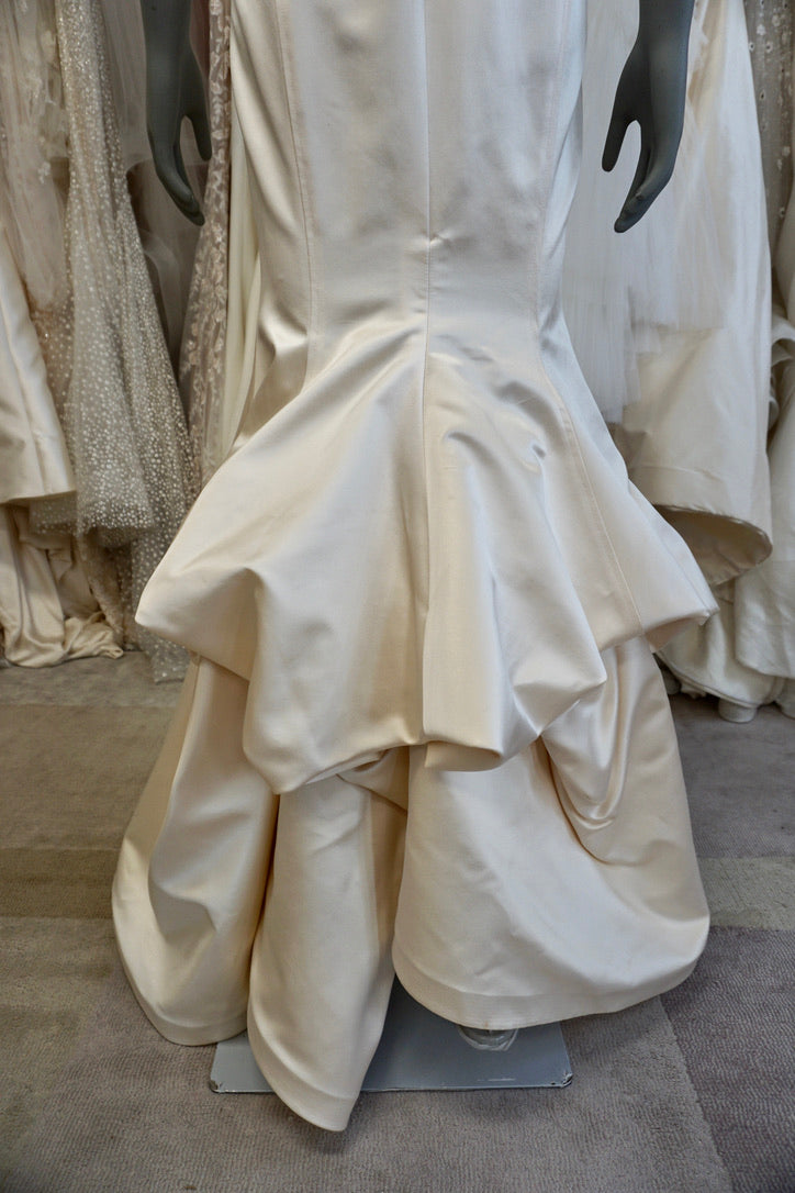 Lucy DeCastenou - Silk Satin Fit & Flare