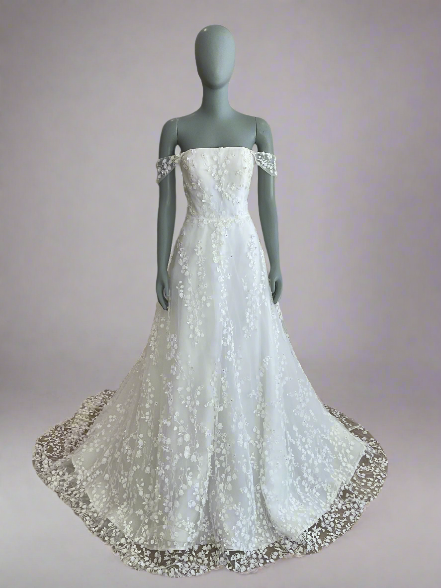 Sareh Nouri Poppy L Sample Wedding Dresses L Los Angeles Sareh Nouri Poppy L Sample Wedding Dresses L Los Angeles