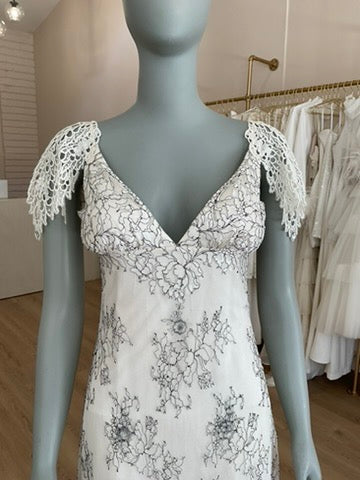 Claire Pettibone- Basilica (4)