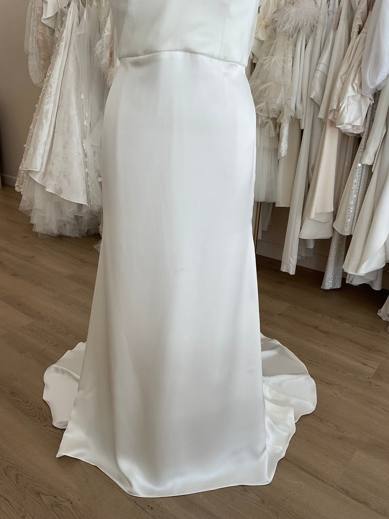 Aesling - Bardi Satin w/ Sleeves (22)Wedding Dresses22