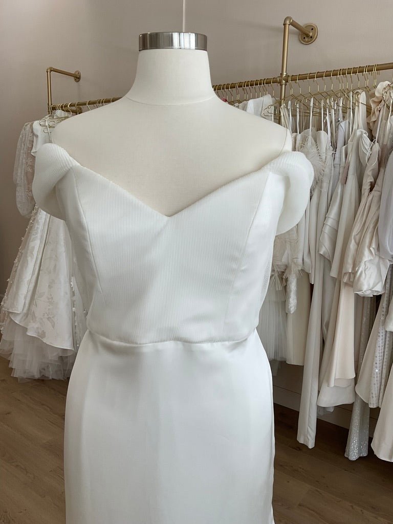 Aesling - Bardi Satin w/ Sleeves (22)Wedding Dresses22
