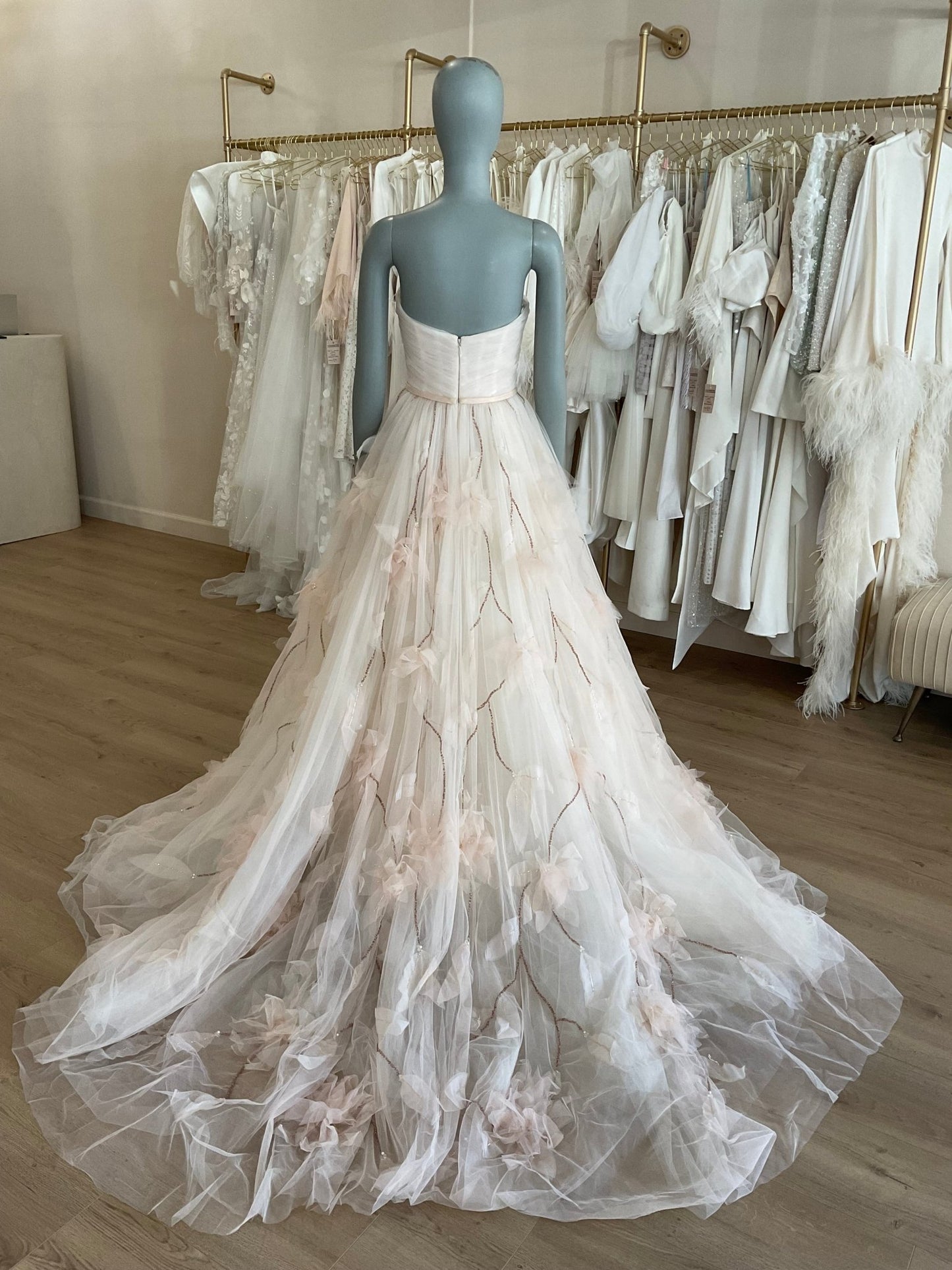 Amsale - Zora w/veil (10)Wedding DressesBlush