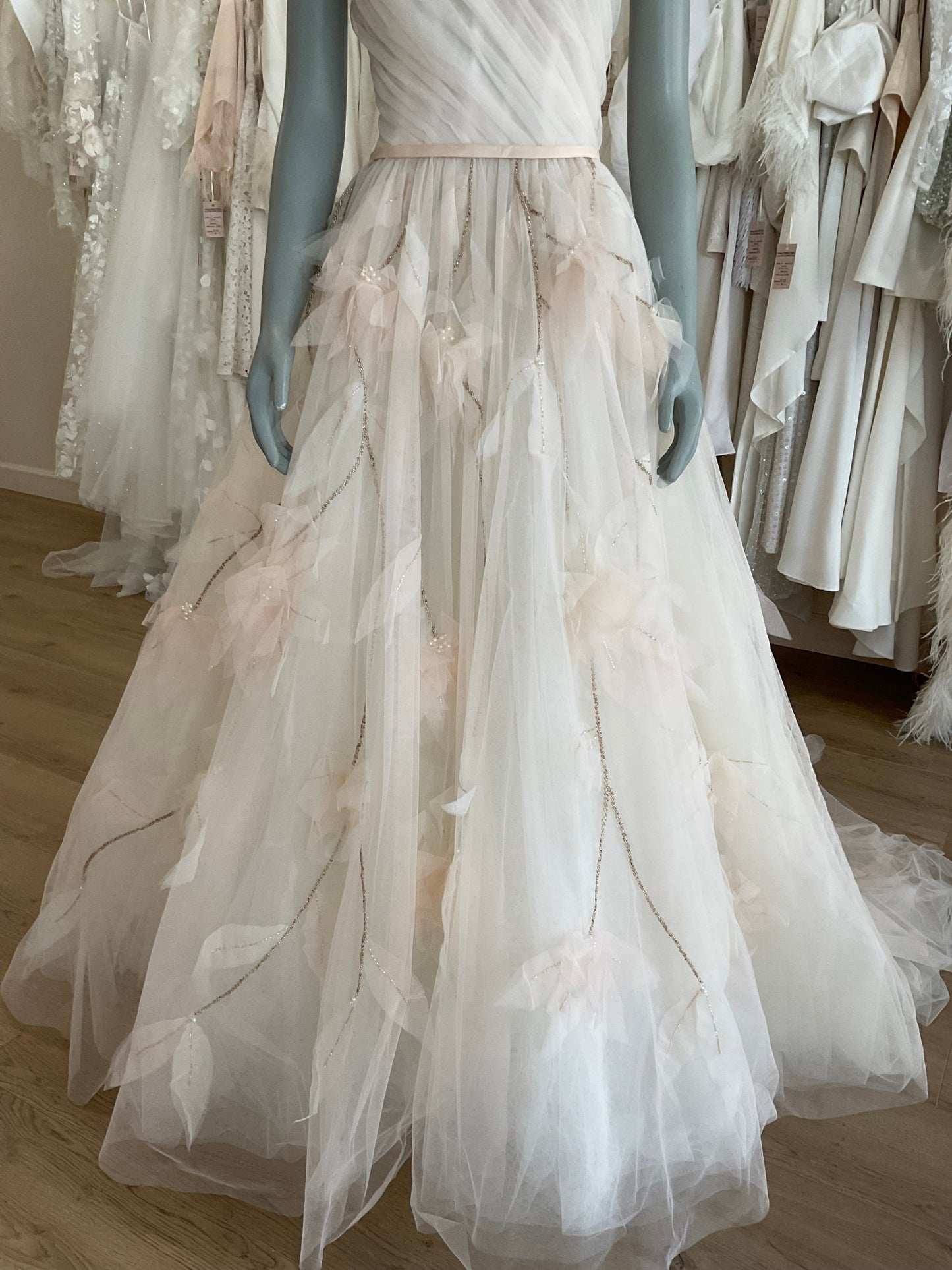 Amsale - Zora w/veil (10)Wedding DressesBlush