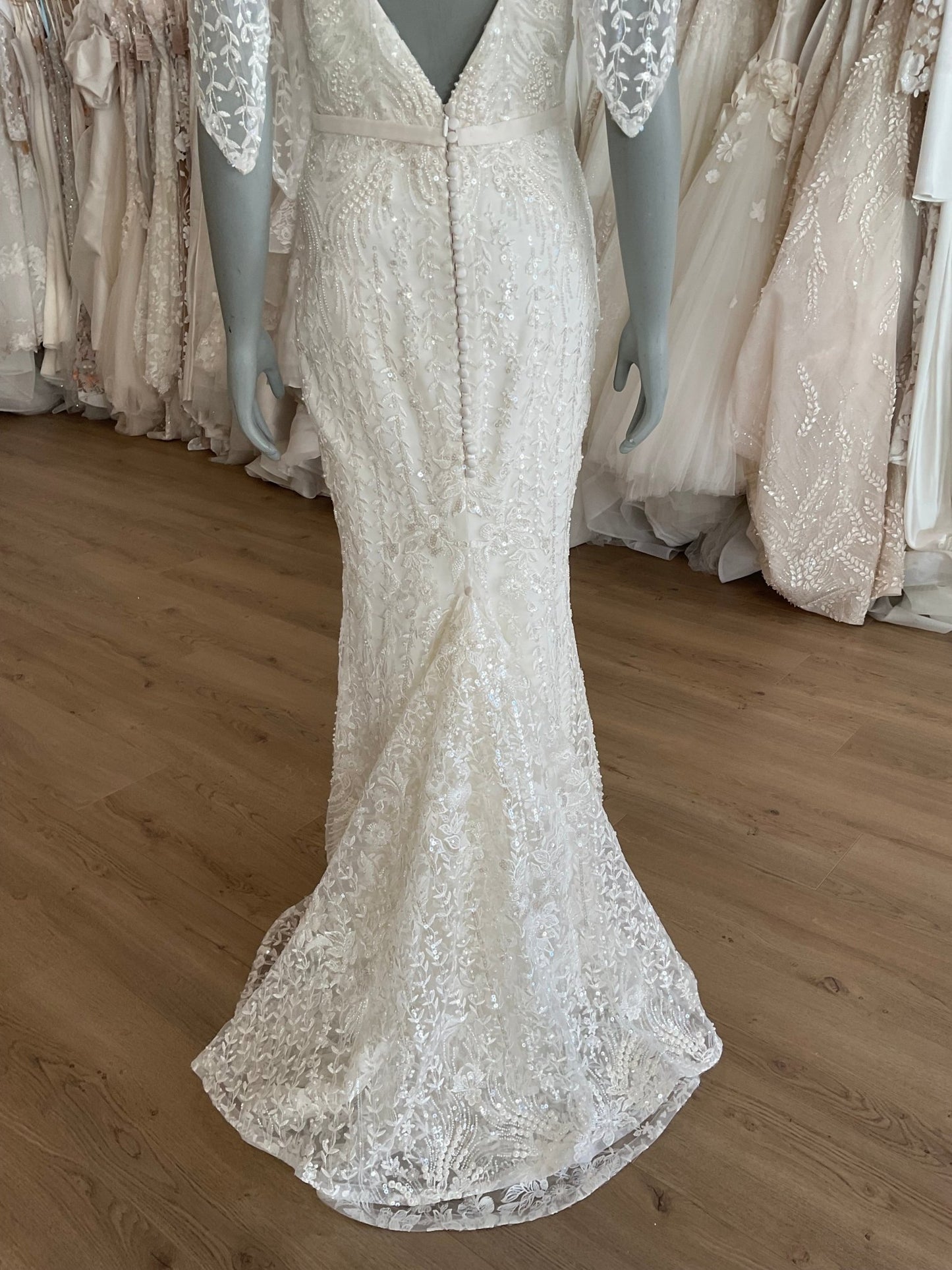 Anna Campbell - Kai (8)Wedding DressesIvory