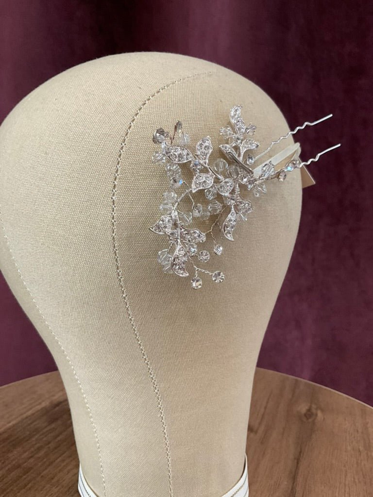 Cocoe Voci - Siilver Hair Pin with Metal Leaves and CrystalsHair Pieces
