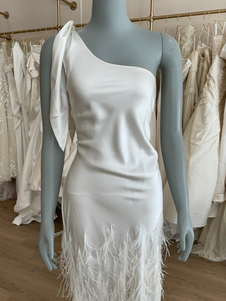 Cult Gaia - Gheta One shoulder Feather & Silk Gown (14)Bridal Events14