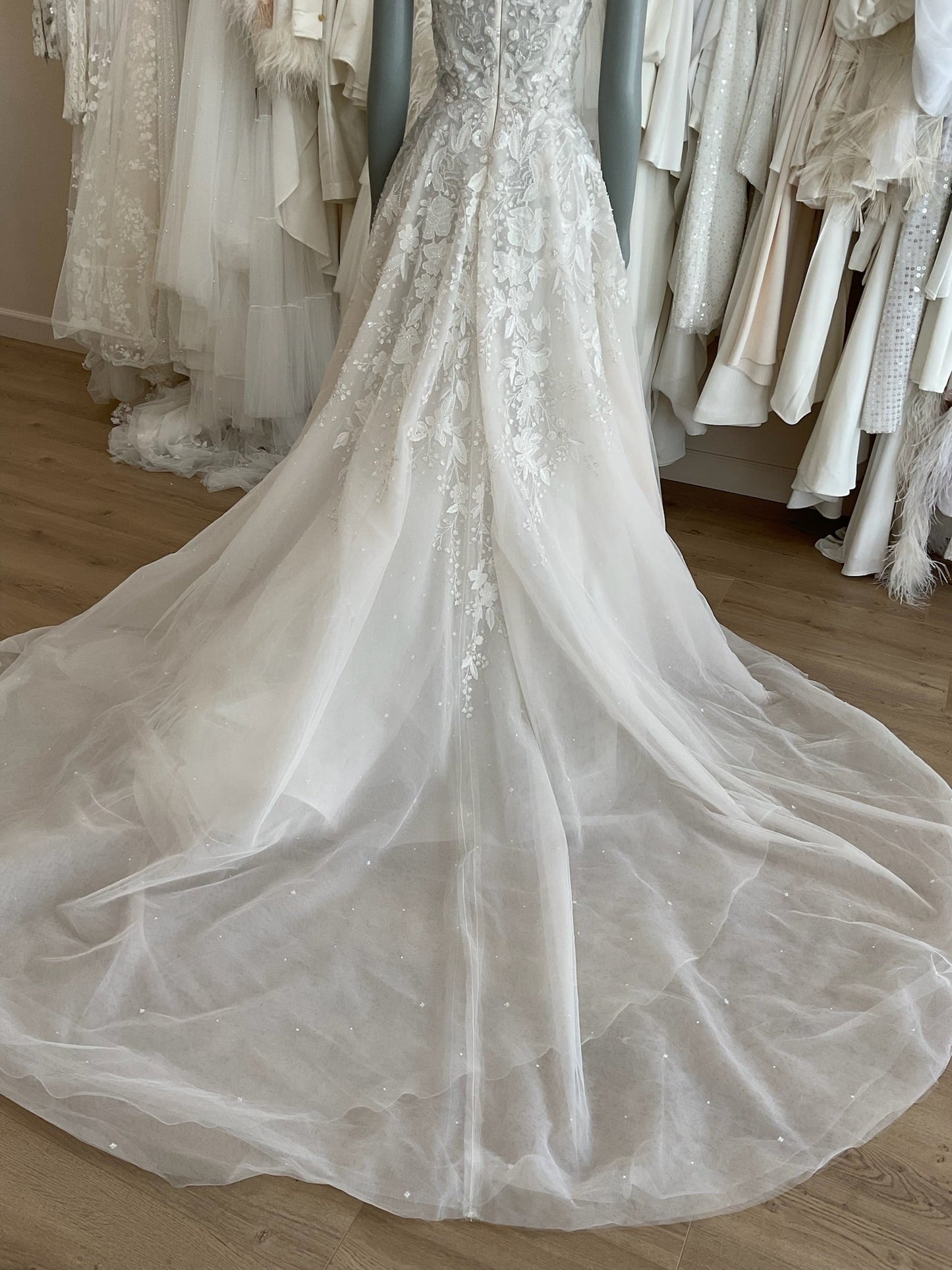Enaura - Rylan (10)Wedding Dresses10