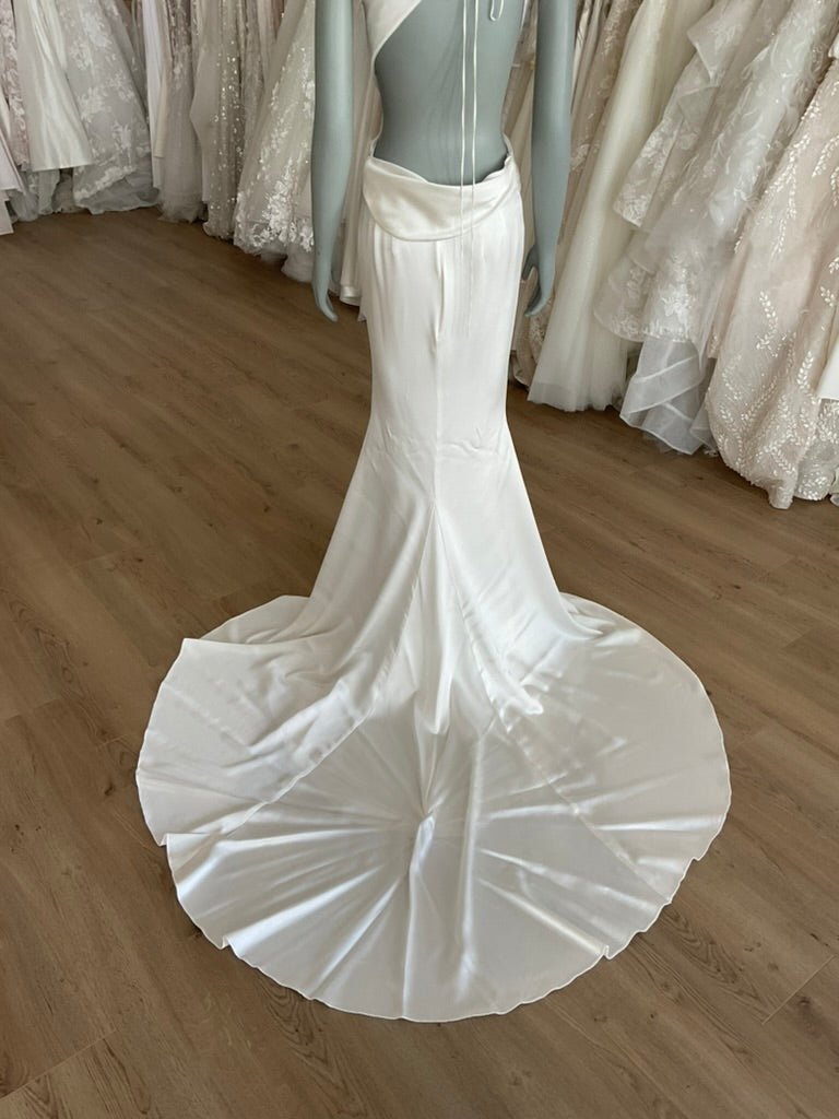 Katherine Tash - Giselle (4)Wedding DressesIvory