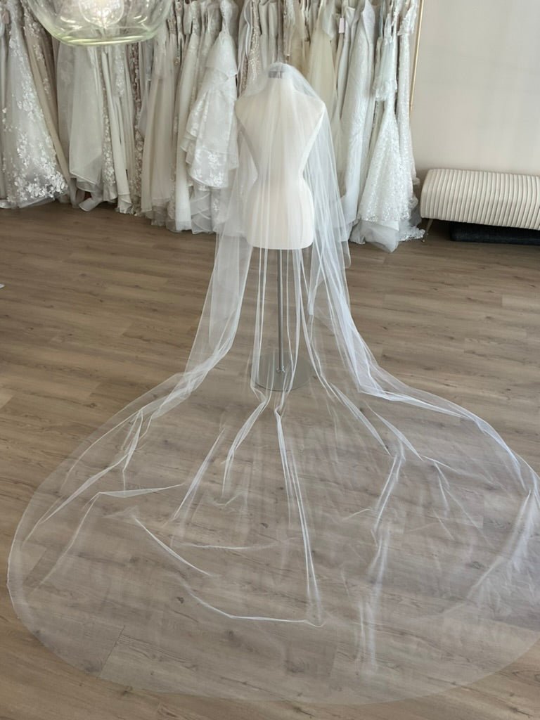 Leah Da Gloria - Raw Edge VeilBridal VeilsIvory