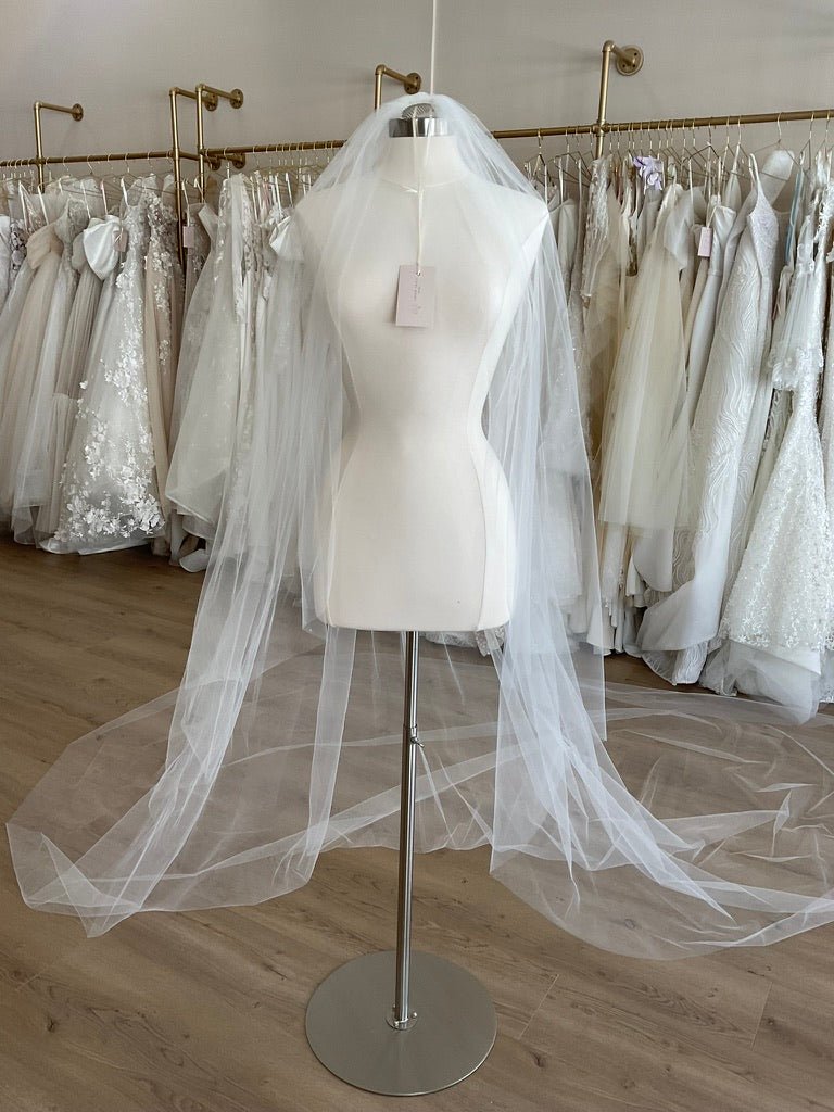 Leah Da Gloria - Raw Edge VeilBridal VeilsIvory