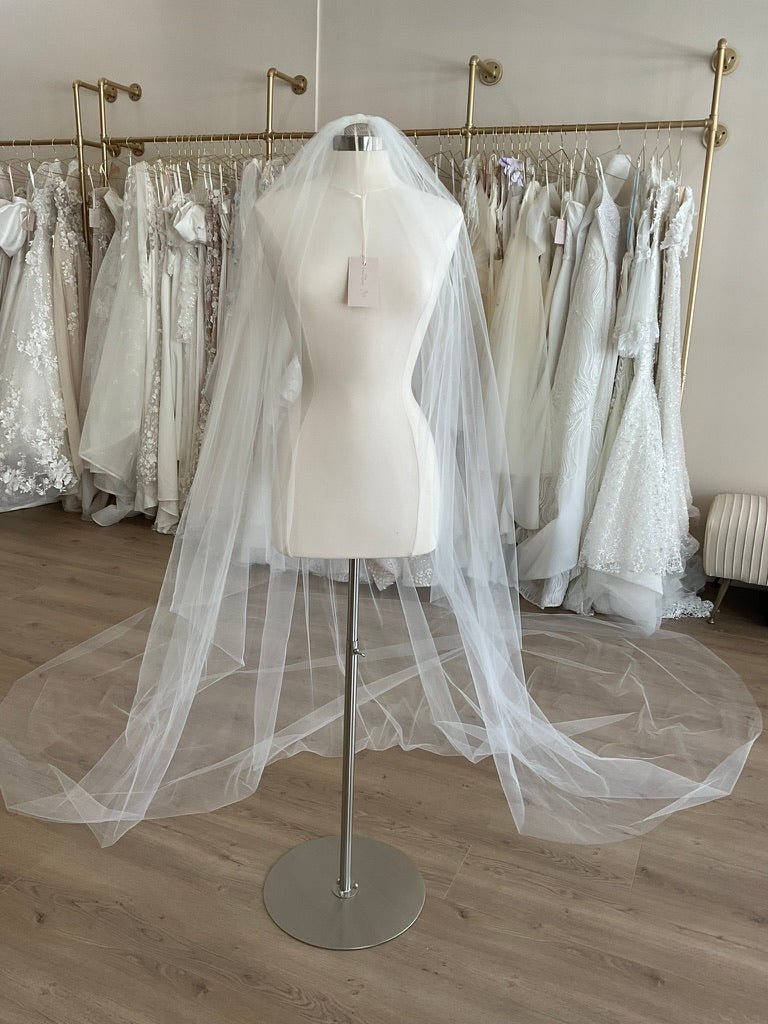 Leah Da Gloria - Raw Edge VeilBridal VeilsIvory