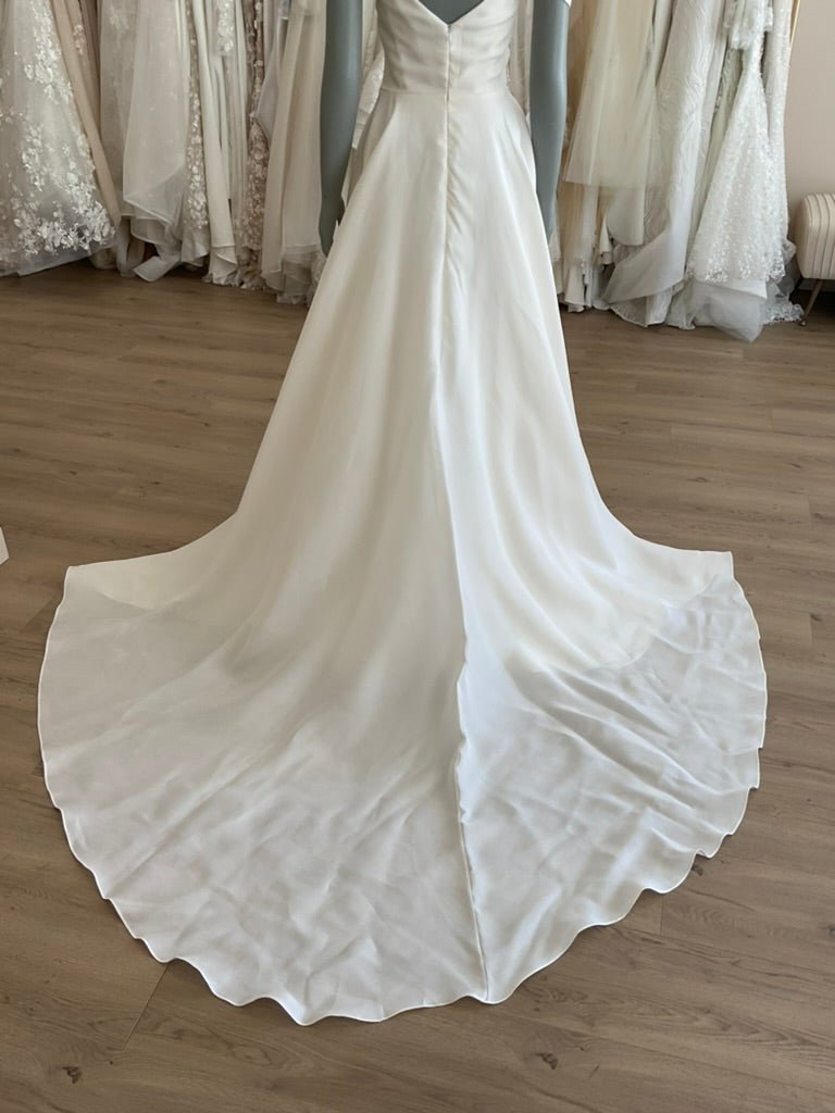Leanne Marshall - Eliza (4)Wedding Dresses4