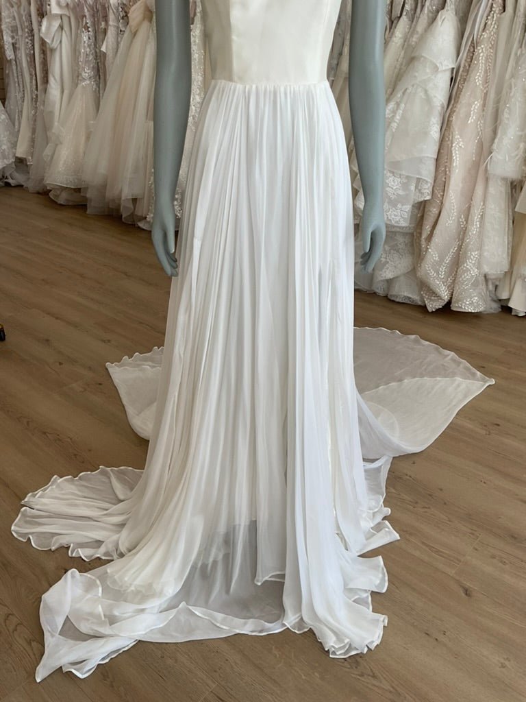 Leanne Marshall - Ralei (4)Wedding Dresses4