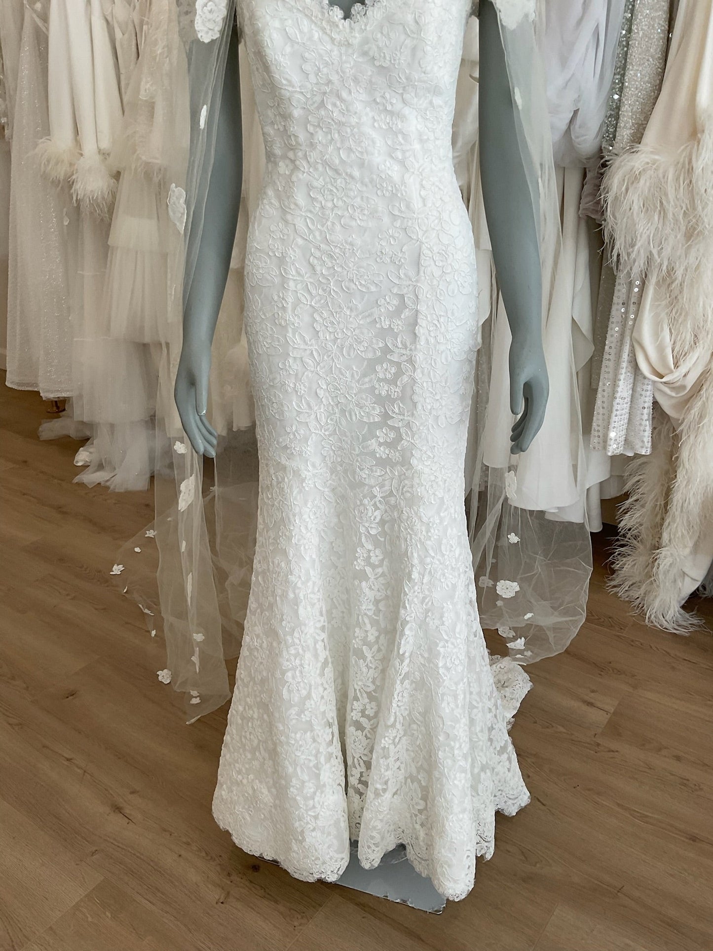 Legends by Romona Keveza - L6104 w/ veil (2)Wedding Dresses2