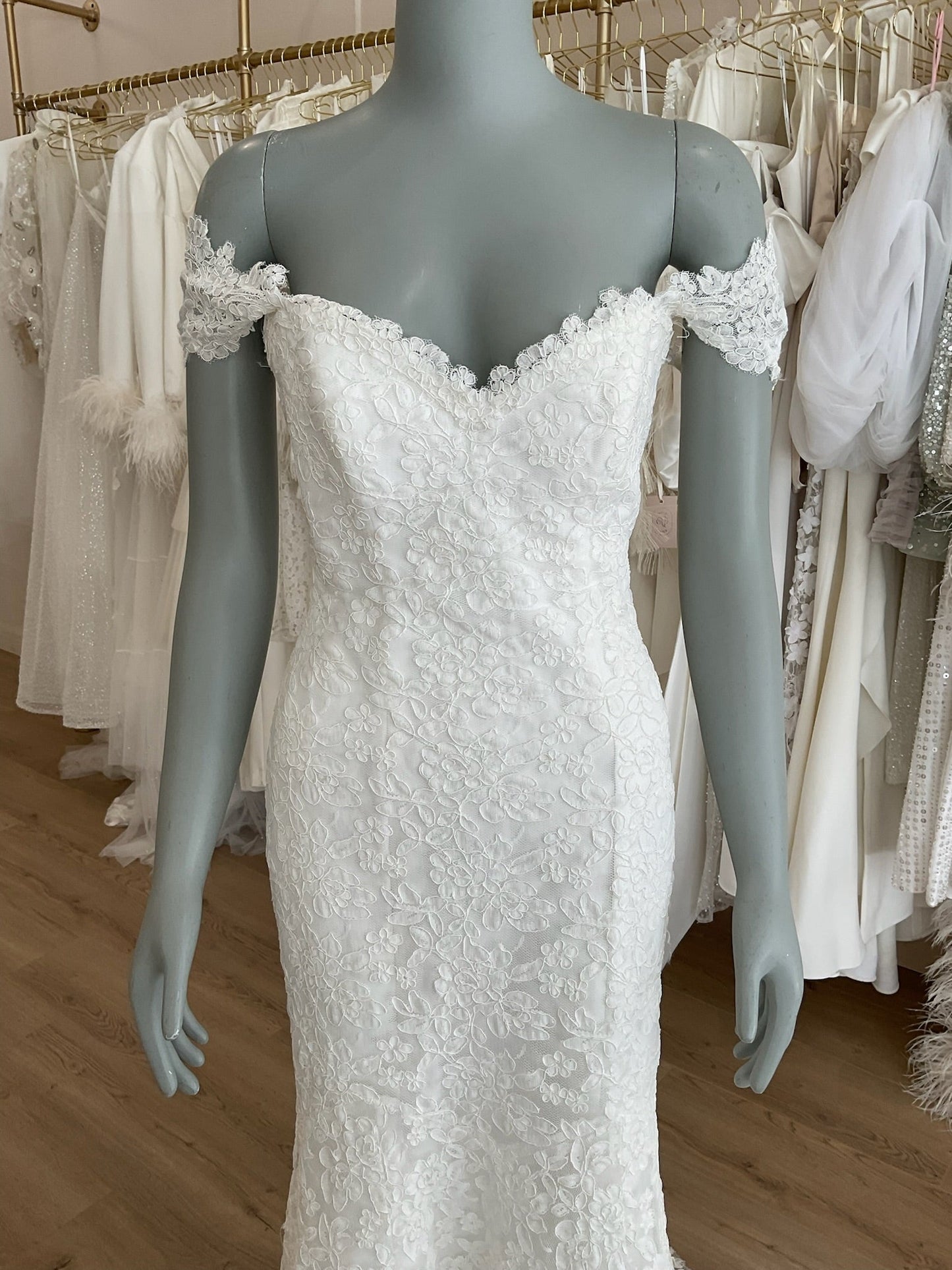 Legends by Romona Keveza - L6104 w/ veil (2)Wedding Dresses2