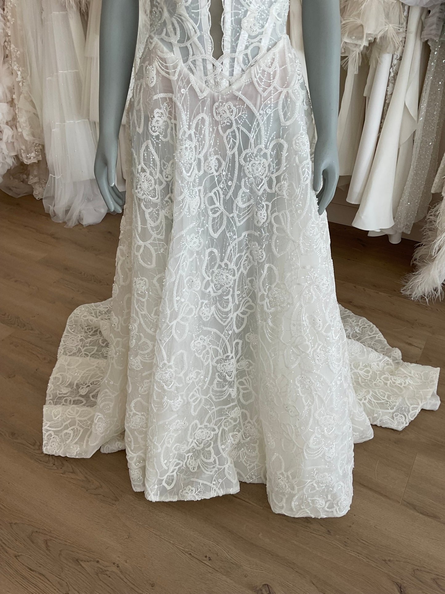 Lian Rokman - Minerva w/ Gloves (8)Wedding Dresses8
