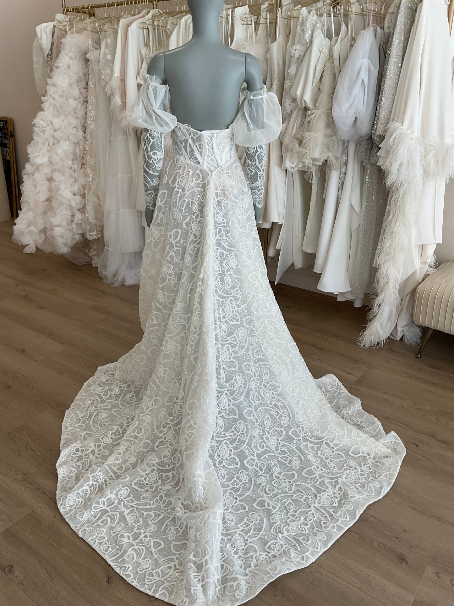Lian Rokman - Minerva w/ Gloves (8)Wedding Dresses8