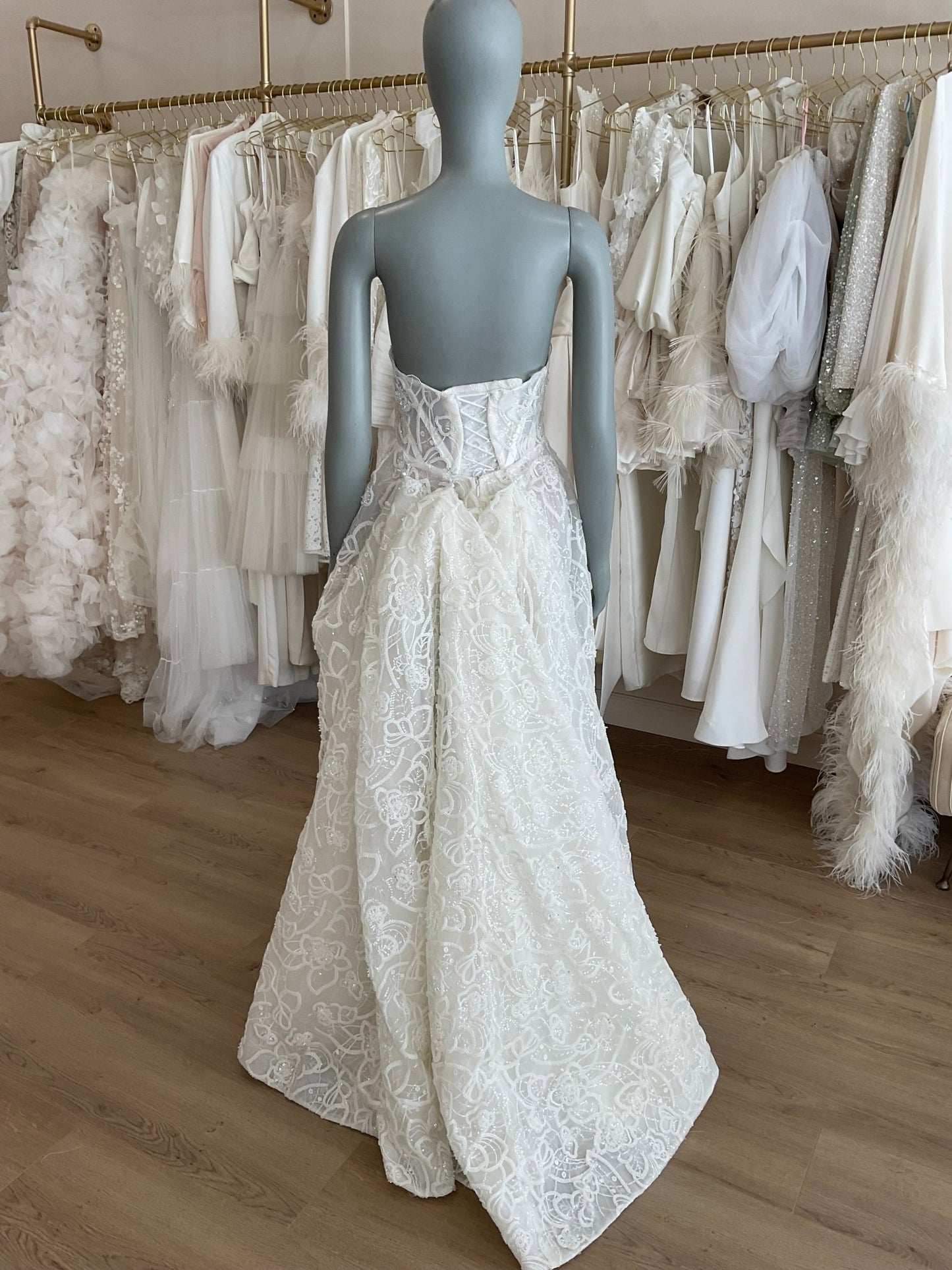 Lian Rokman - Minerva w/ Gloves (8)Wedding Dresses8