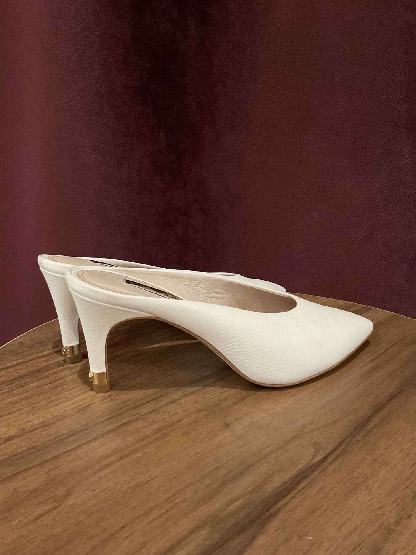 Louie Et Cie - White Leather MuleShoesBrand new - with no tags