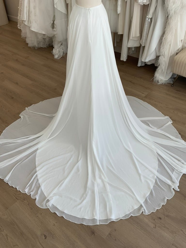 Louvienne - Sandy Overskirt (10)Overskirts/OverlaysIvory