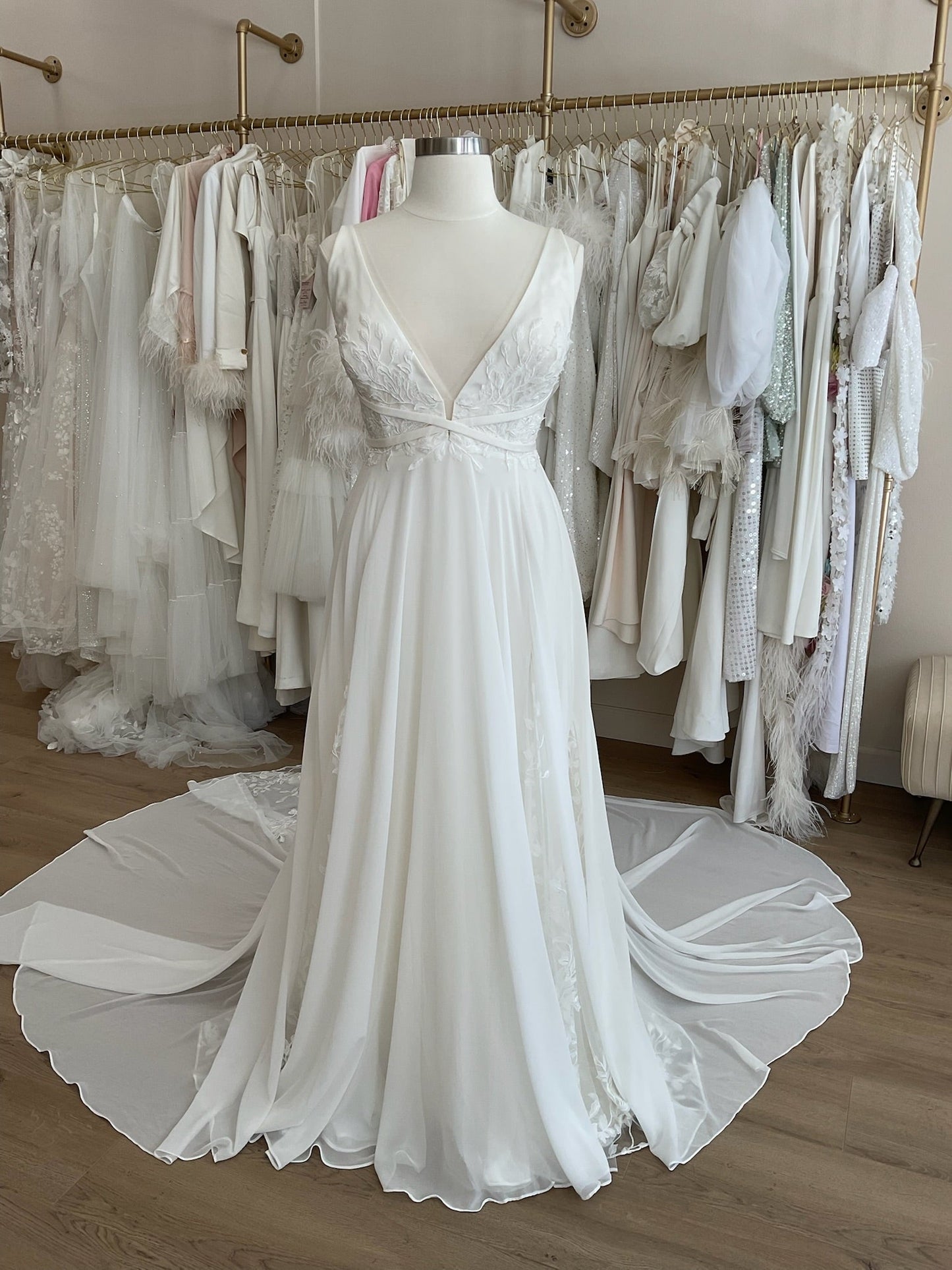 Lovers Society - Zoe (16)Wedding Dresses16