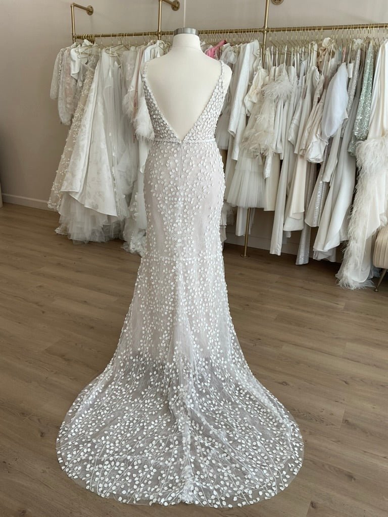 Made with Love - Louie V2 (20)Wedding Dresses20