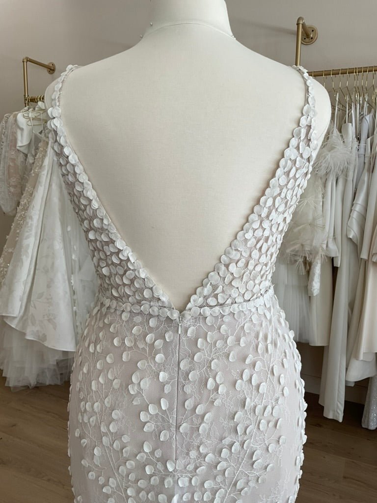 Made with Love - Louie V2 (20)Wedding Dresses20