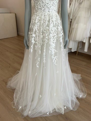 Mira Zwillinger - Charlie (2)Wedding DressesSample
